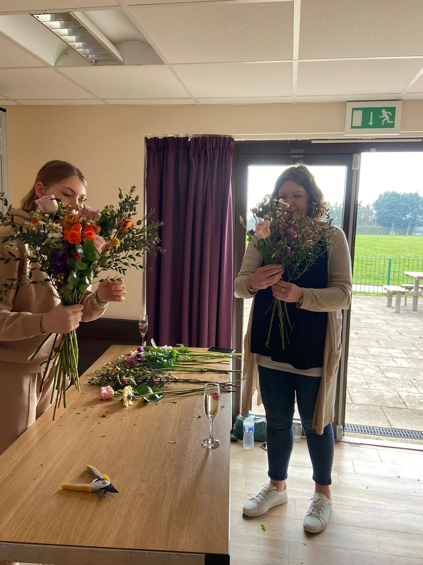 Hand Tied Bouquet | Florist Workshop